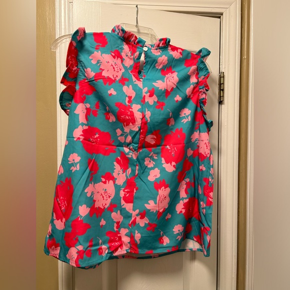 SHEIN Vacay multi print sleeveless women’s size large top - Picture 2 of 5